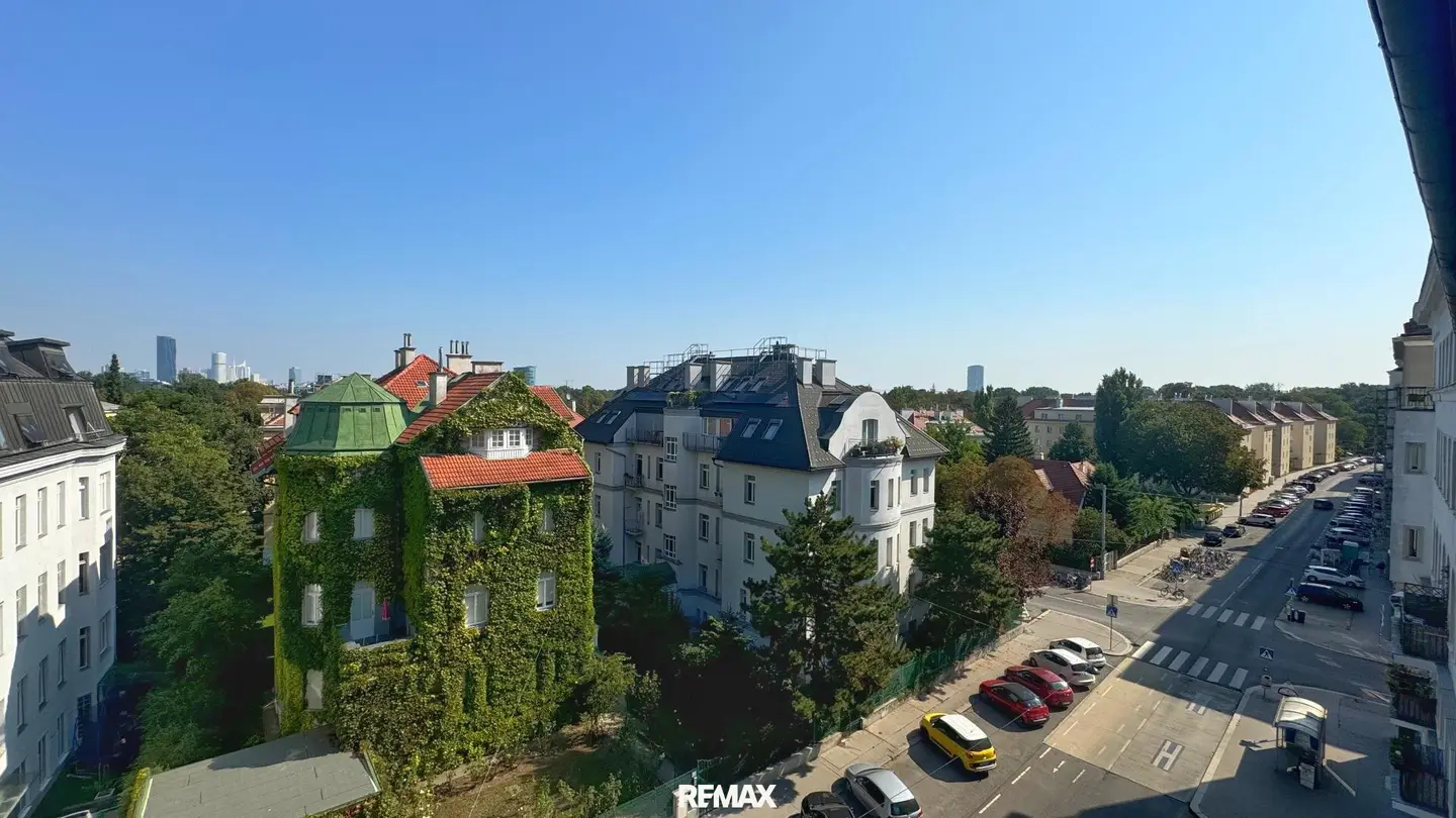 STADT. NATUR. WEITBLICK. Wohnen mit Weitblick über den Grünen Prater – Exklusive, kernsanierte Eigentumswohnung in der Böcklinstraße“