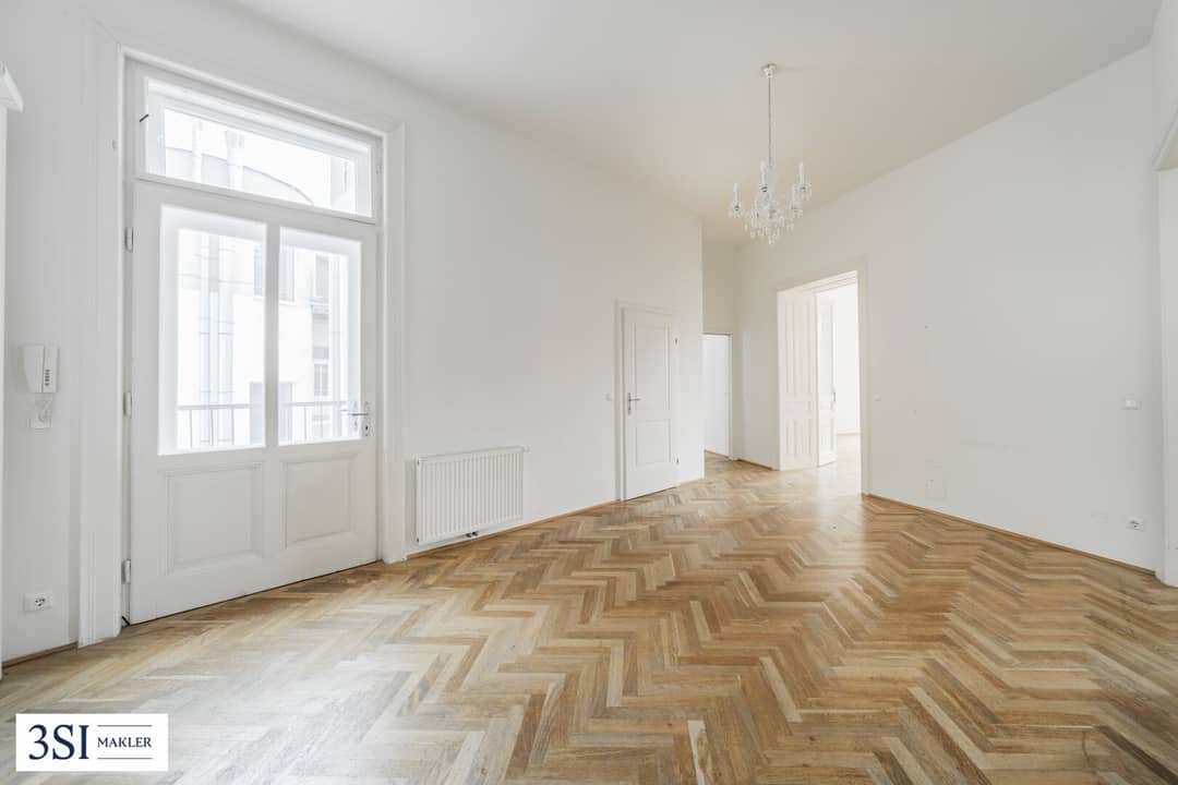 Wohnung Altbau mit hohen Decken im Botschaftsviertel