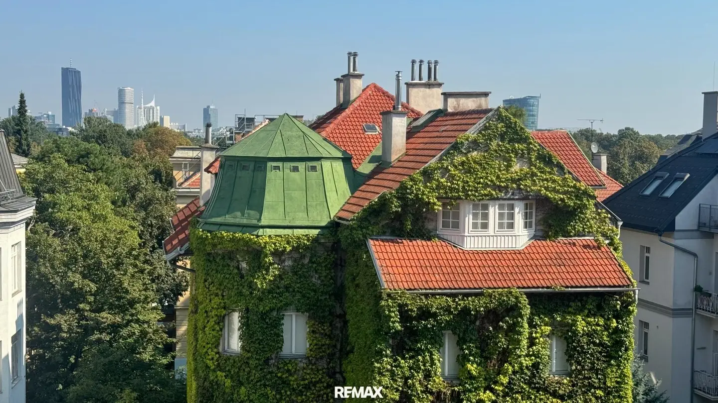 STADT. NATUR. WEITBLICK. „Wohnen mit Weitblick über den Grünen Prater – Exklusive, kernsanierte Eigentumswohnung in der Böcklinstraße“
