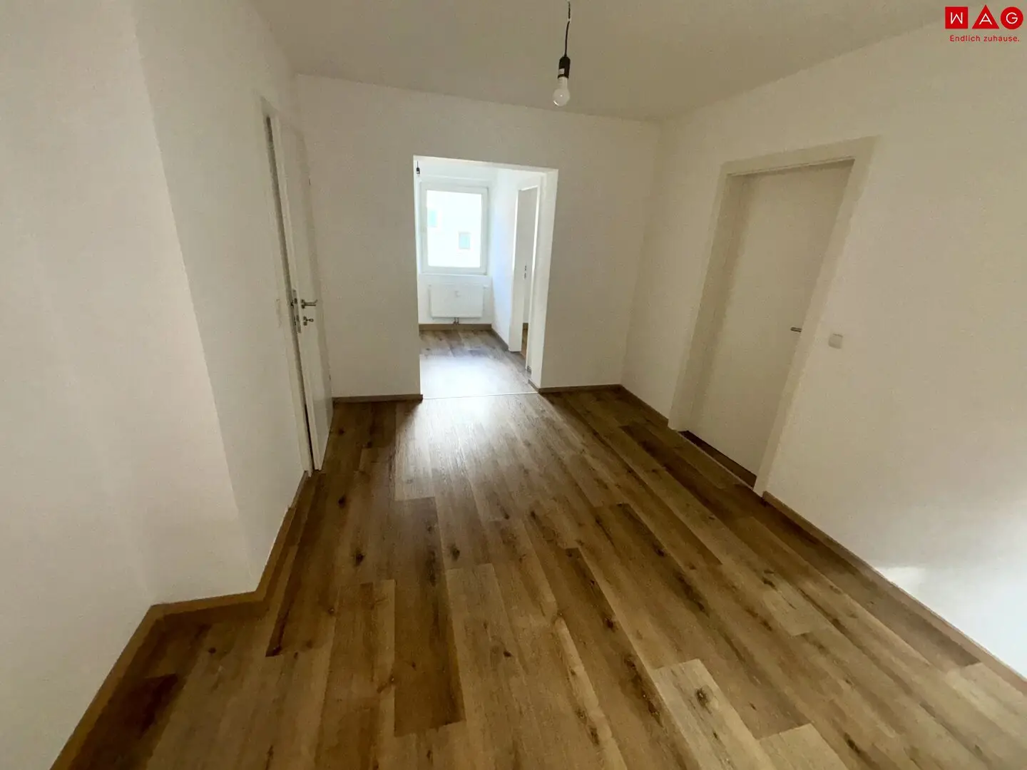 Gemütliches Familiendomizil nach hochwertiger Sanierung ab sofort bezugsbereit: 4-Zimmer-Wohnung mit individuellem Gestaltungspotenzial und modernem Ambiente im grünen Steyr-Münichholz!
