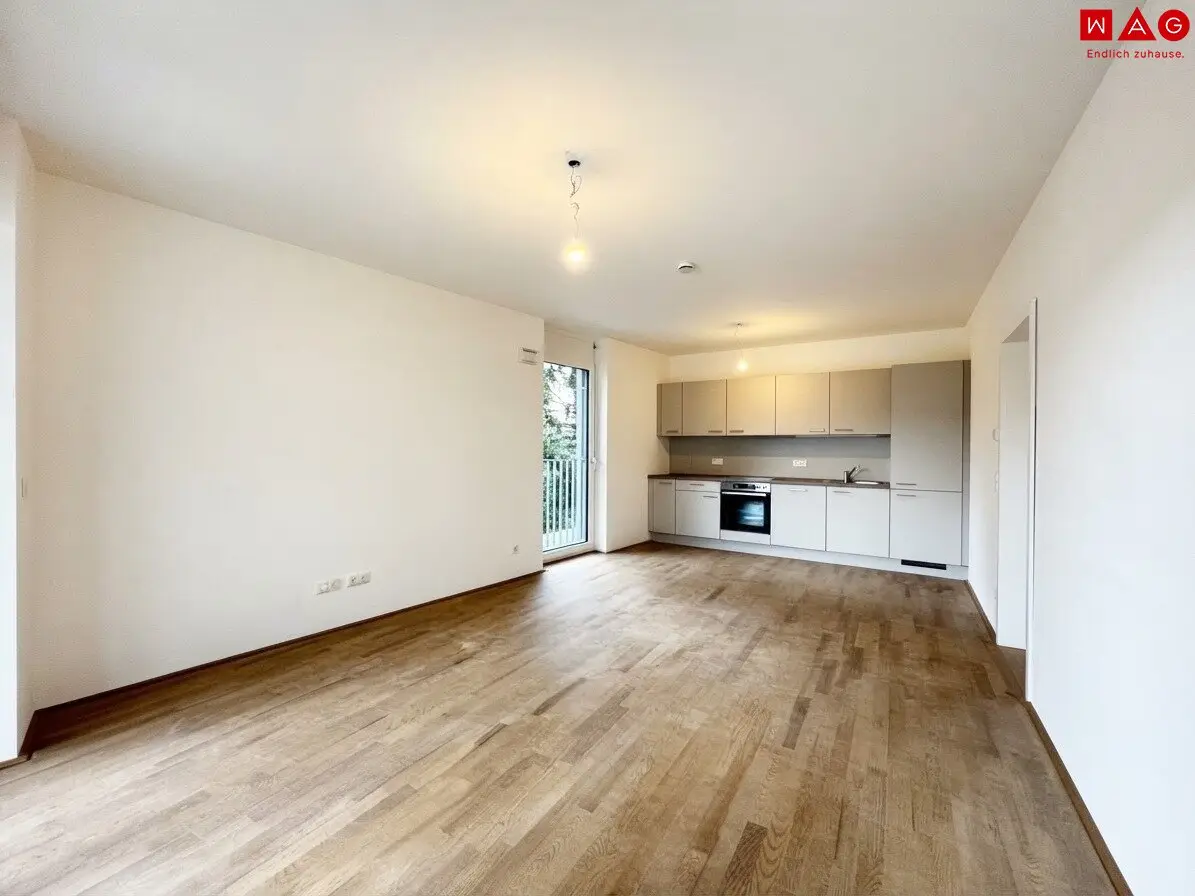 Neubau: Großzügige 3-Zimmerwohnung mit Balkon!