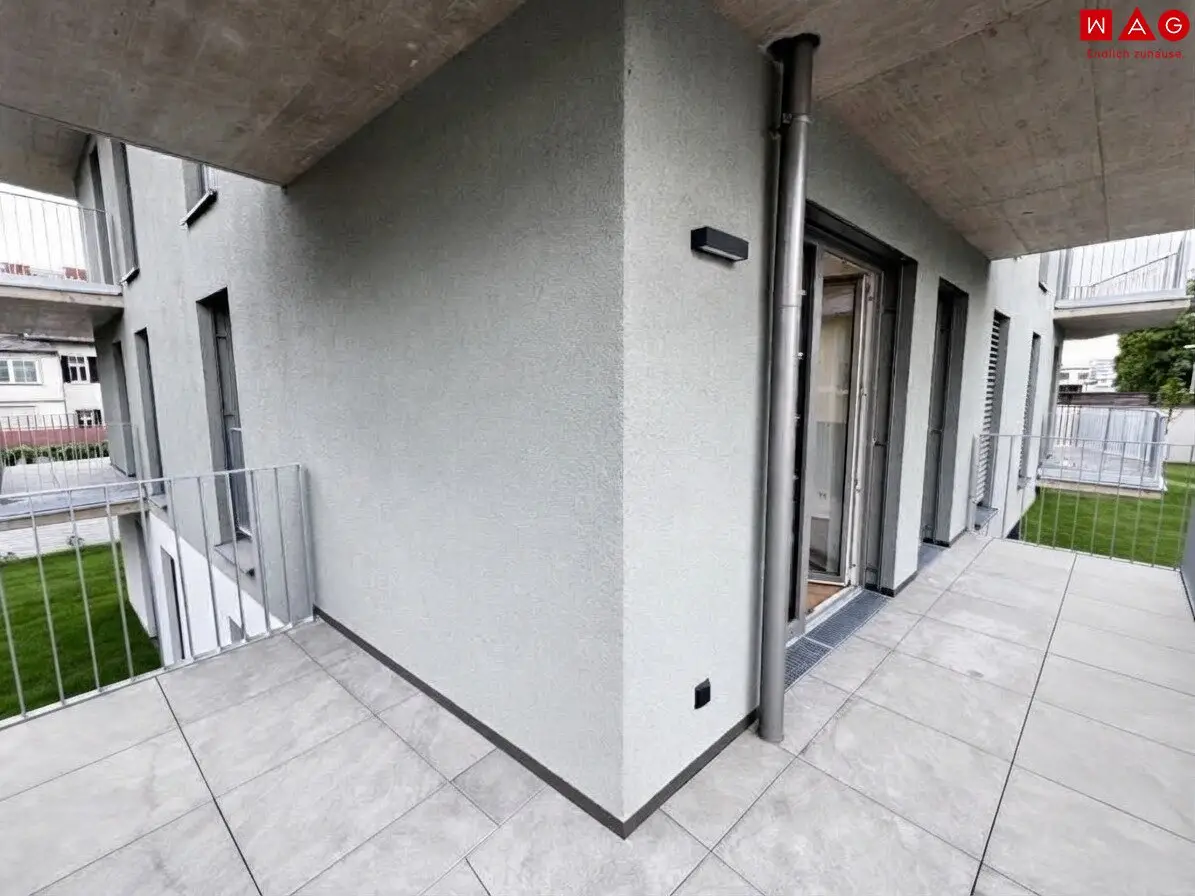 Neubau: Großzügige 3-Zimmerwohnung mit Balkon!
