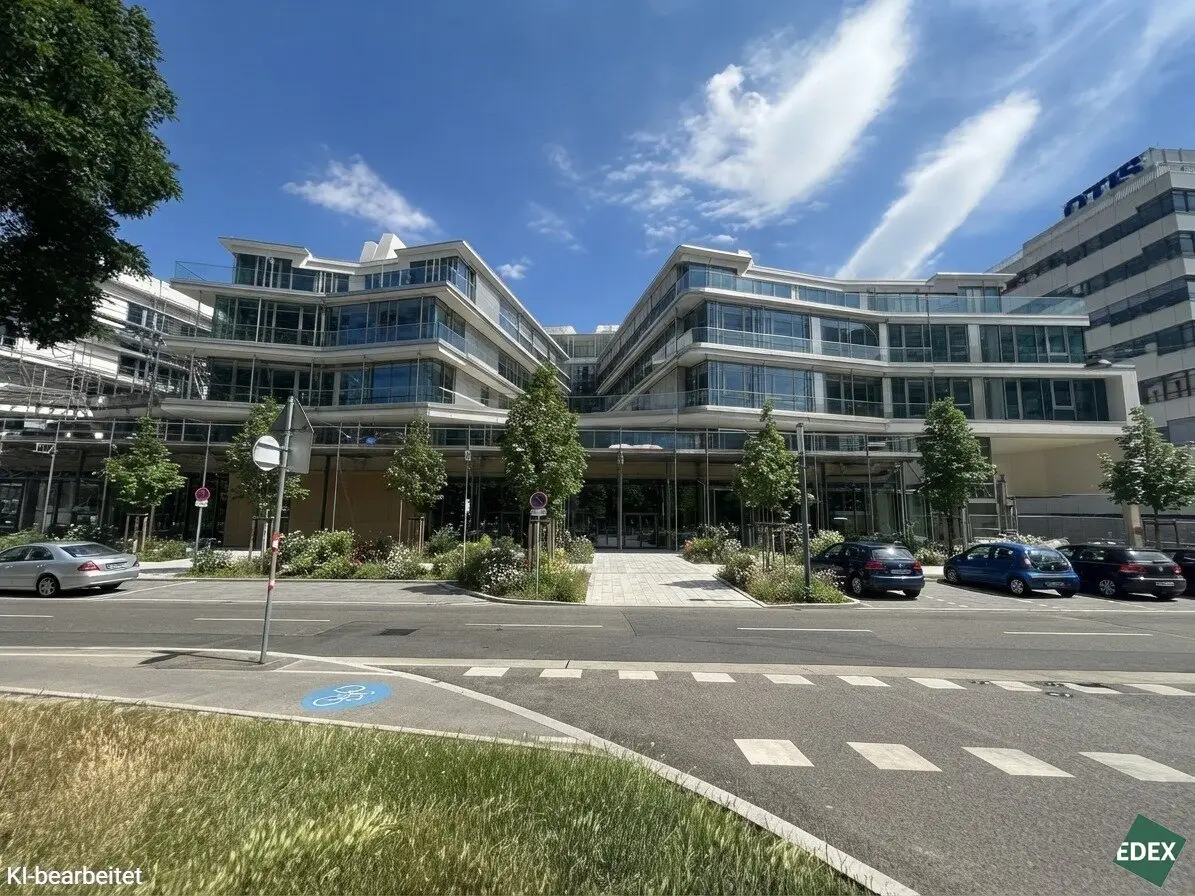 FIRST OCCUPANCY | Flexible Commercial Space in Prime Location near Gasometer &amp; U3