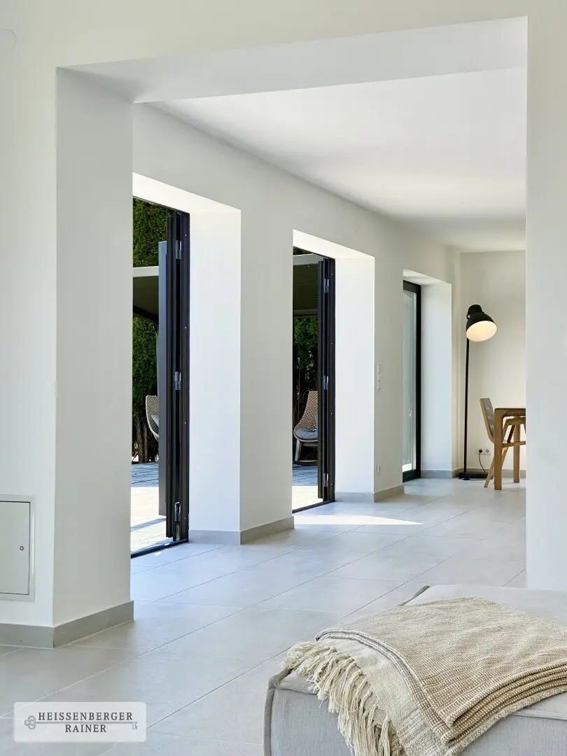 SUMMER RETREAT REINTERPRETED /// RETREAT IN DREAMLIKE QUIET LOCATION /// UNTERKIRCHBACH