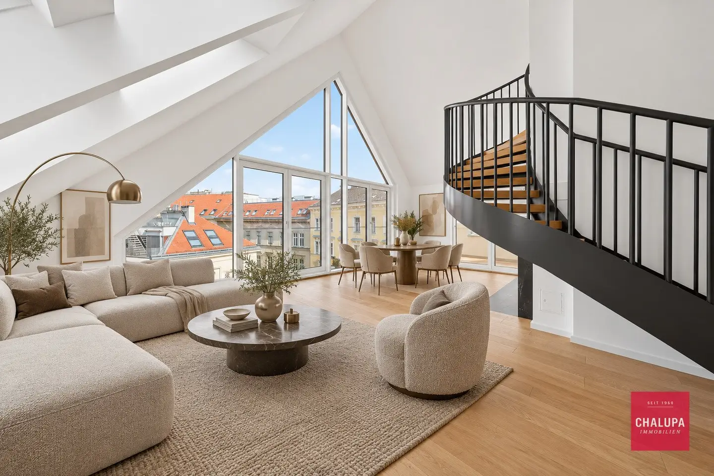 4-Zimmer-Maisonette-Traumwohnung mit Kamin und Terrassen