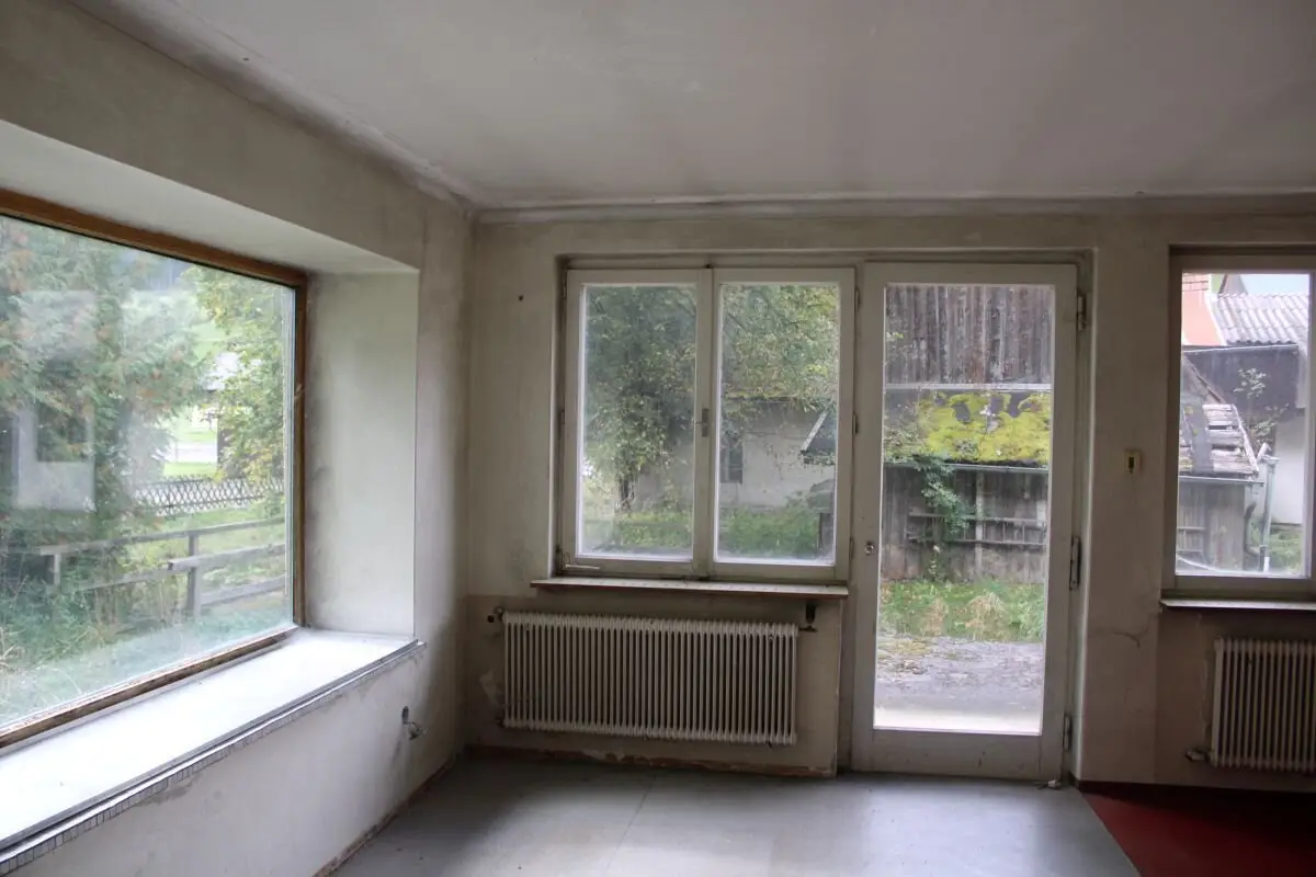 Sanierungsbedürftiges Einfamilienhaus mit Nebengebäuden in 8612 Unterort - Tragöss