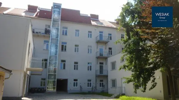 Glacisstraße 5 Top 6 - Geräumige 3 Zimmerwohnung mit Balkon in den Innenhof