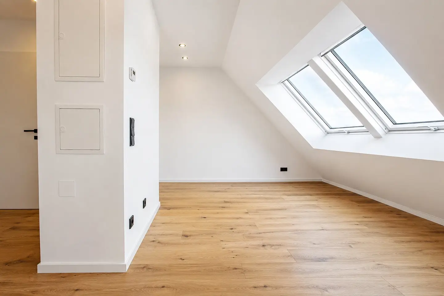 Modernes Single Apartment mit Terrasse - Erstbezug