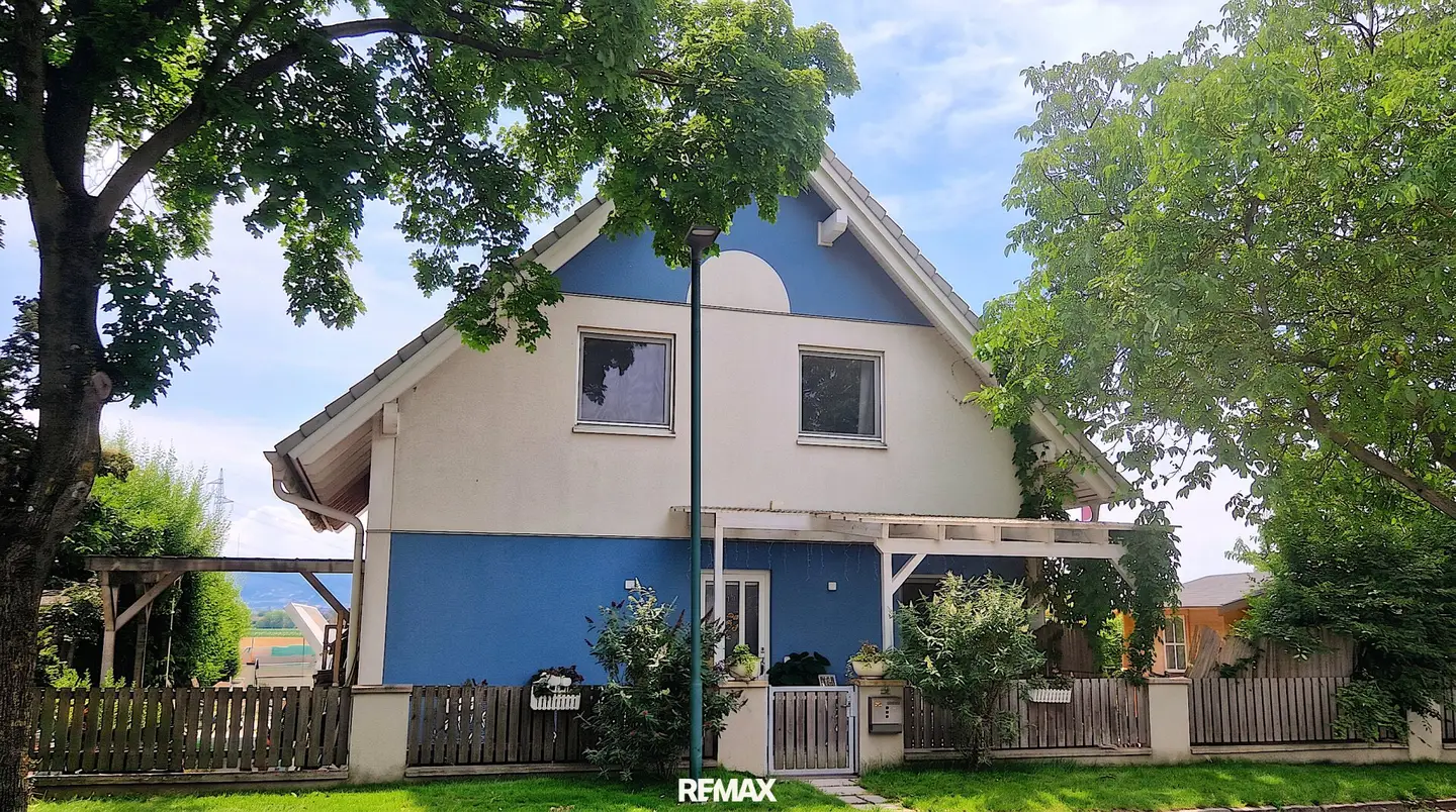 Bisamberg Familien-Idylle mit Wellness Oase auf geschichtsträchtigem Baurechtsgrund