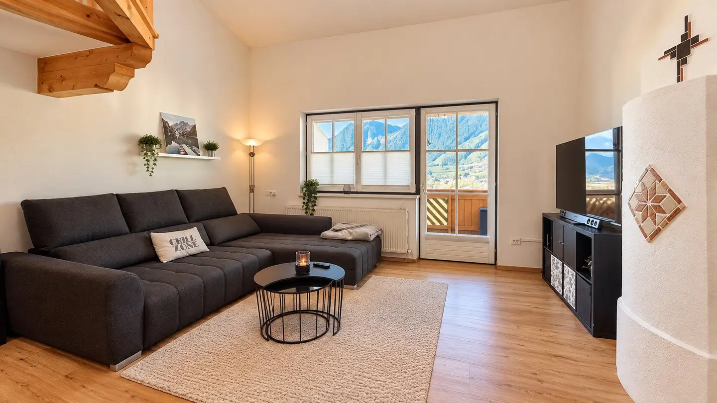 4-Zimmer-Wohnung mit zwei Balkonen und Panoramablick ins Zillertal