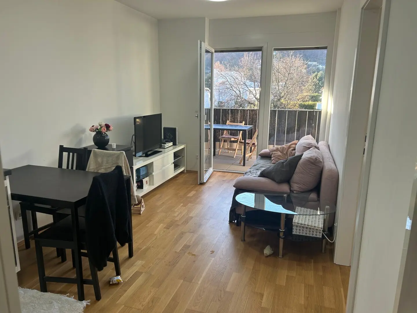 Ideal aufgeteilte 2-Zimmer-Wohnung mit einem großen Balkon in Grünruhelage in Gösting in sehr guter Lage - Provisionsfrei