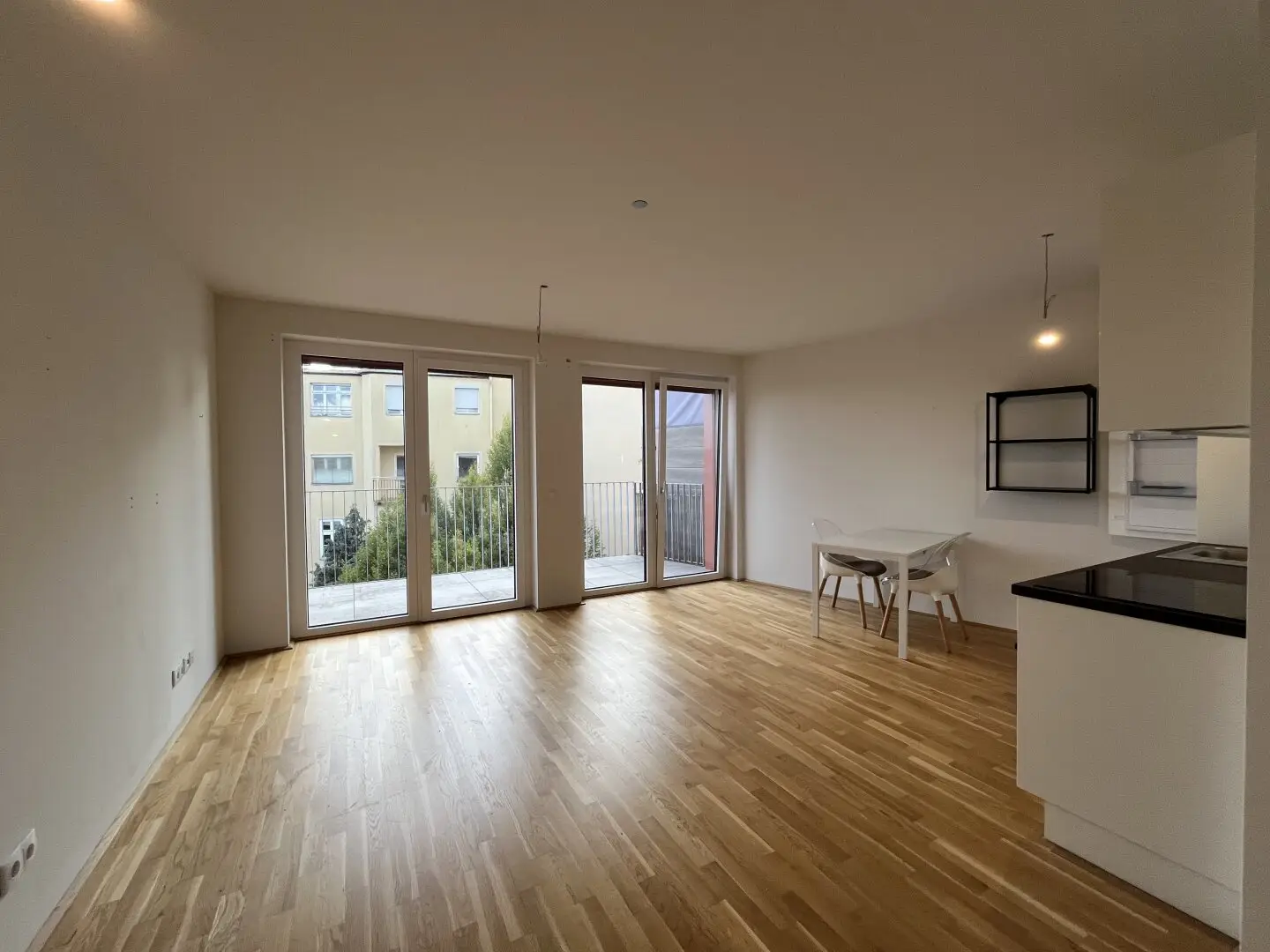 Commission-free - New build 2-room apartment in central location near the city centre with balcony