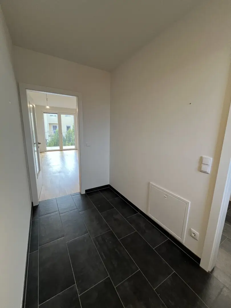 Commission-free - New build 2-room apartment in central location near the city centre with balcony