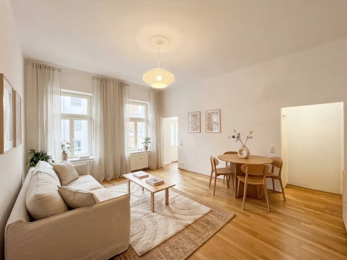 NEW! Cozy 2-room apartment in well-maintained old building for sale