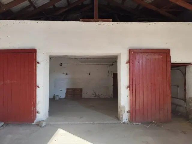 Halle / Garage im Zentrum