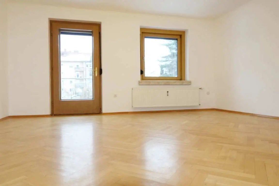 Großzügige, helle 3-Zimmer-Wohnung mit Balkon in Geidorf, Nähe Maut Andritz