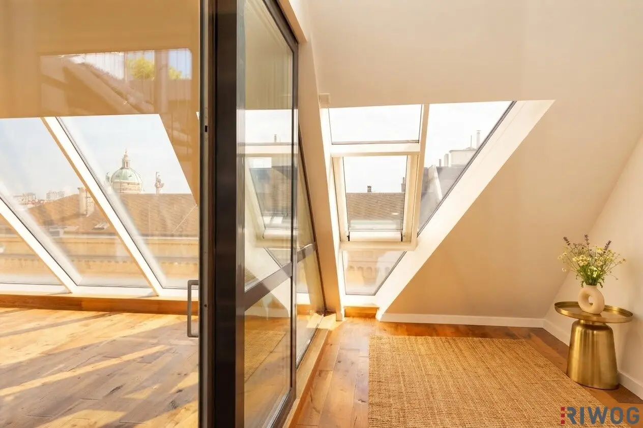 Ring-Penthouse mit Traumblick, Pool und Sauna | 1.Min zur Oper und Kärntnerstr. | 2.Min zum Burggarten