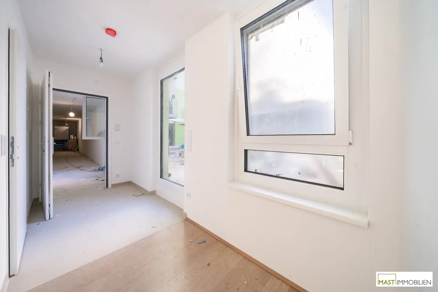 2-room garden apartment on the 1st floor