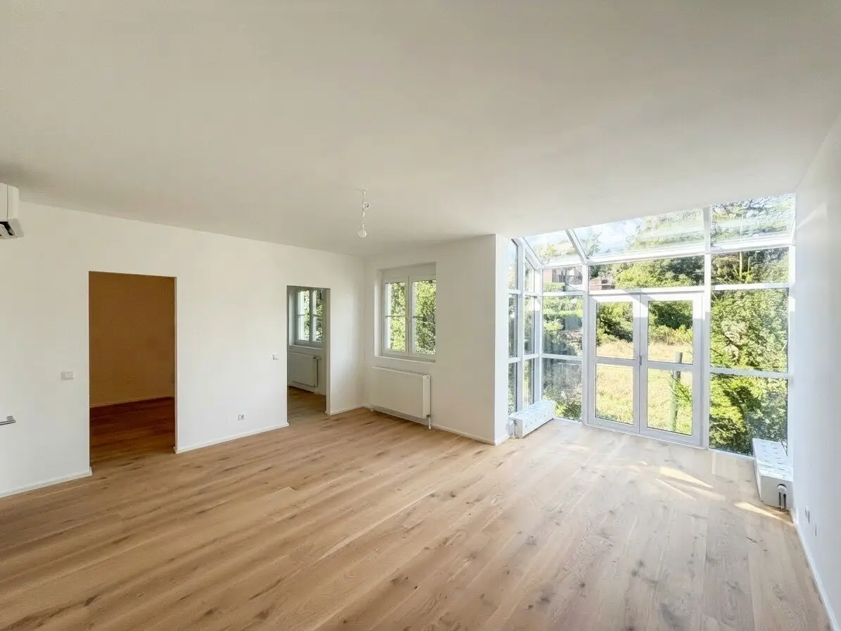 Exclusive maisonette apartment | 6 rooms &amp; three outdoor areas | Pure quality of life in Sievering