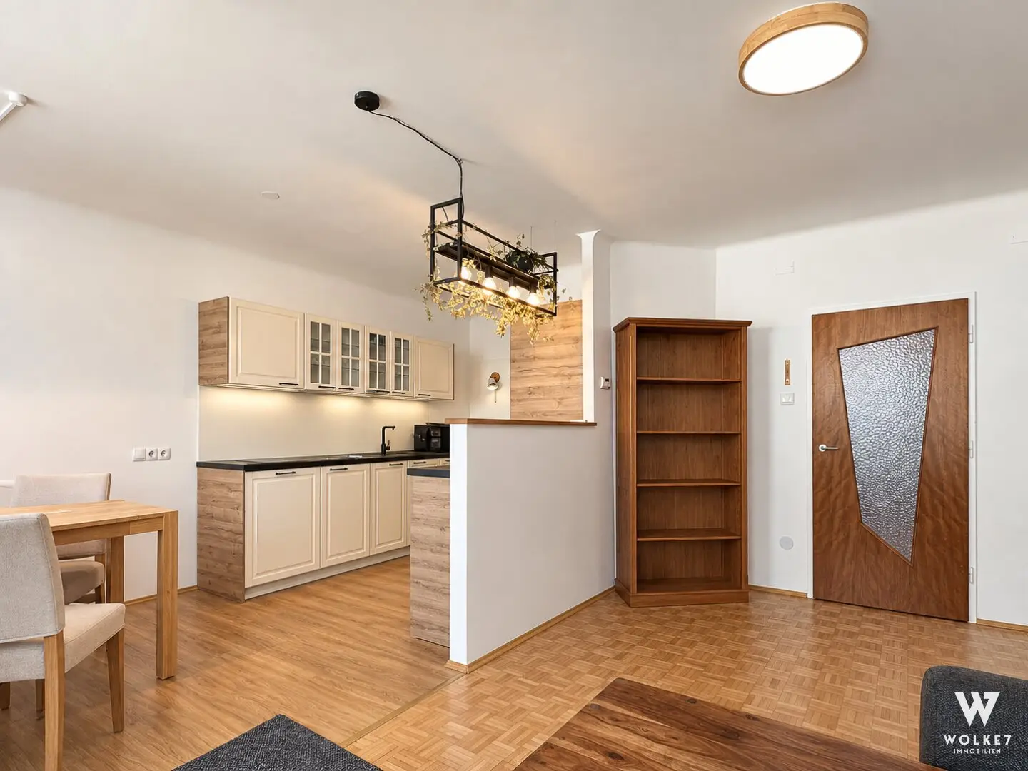 Helle 2-Zimmerwohnung zentral in 1210 Wien: Loggia | 2022 saniert | Sofort bezugsfertig