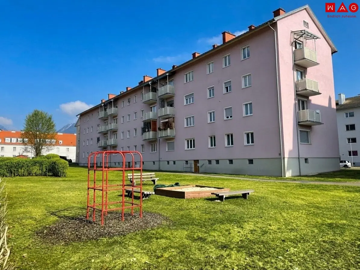 2-Zimmer Wohnung mit Balkon im Grünen
