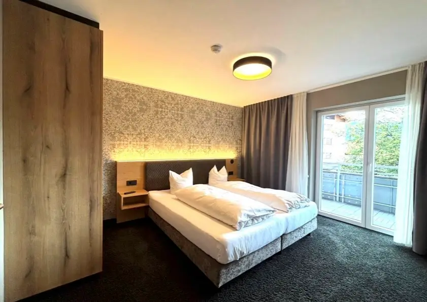Vollausgestattete Wohnung mit Sauna und Westlage