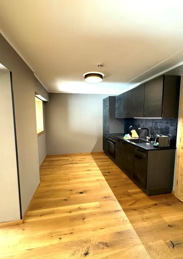Vollausgestattete Wohnung mit Sauna und Westlage