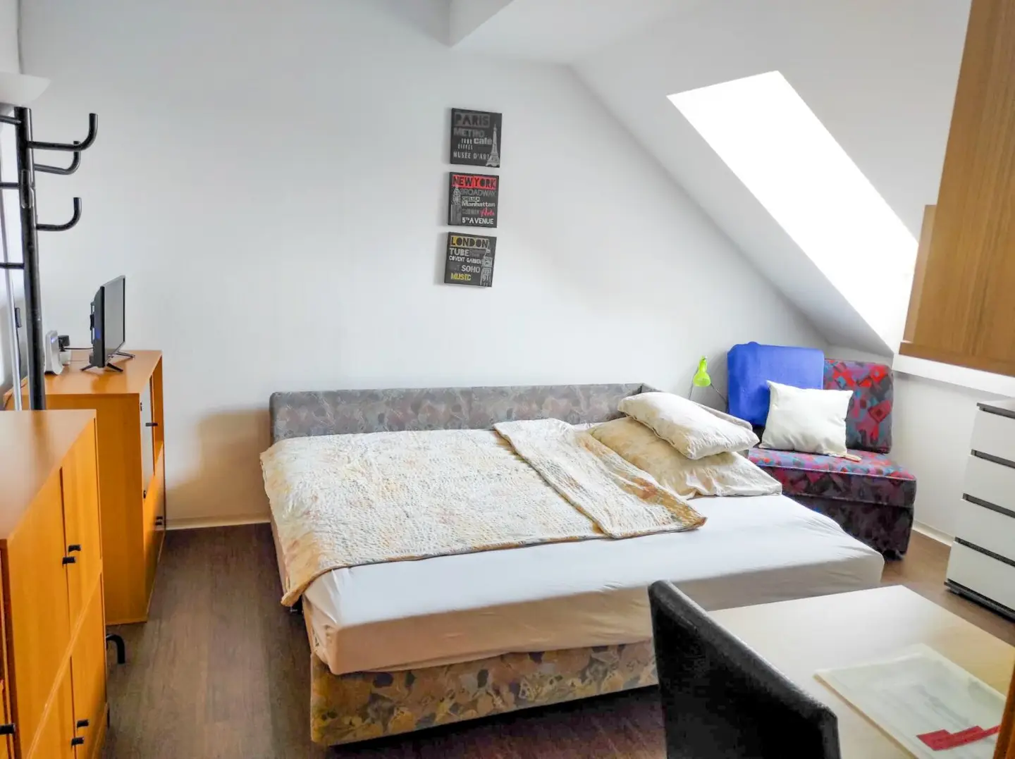 Move-in ready furnished 1-room apartment with parking in Hof / Eggenberg Graz