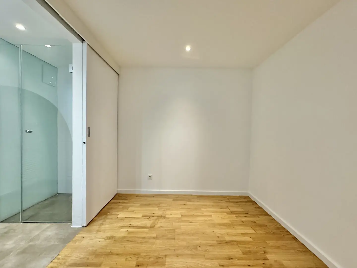 SMARTE 2 ZIMMER NAHE BELVEDERE + HAUPTBAHNHOF