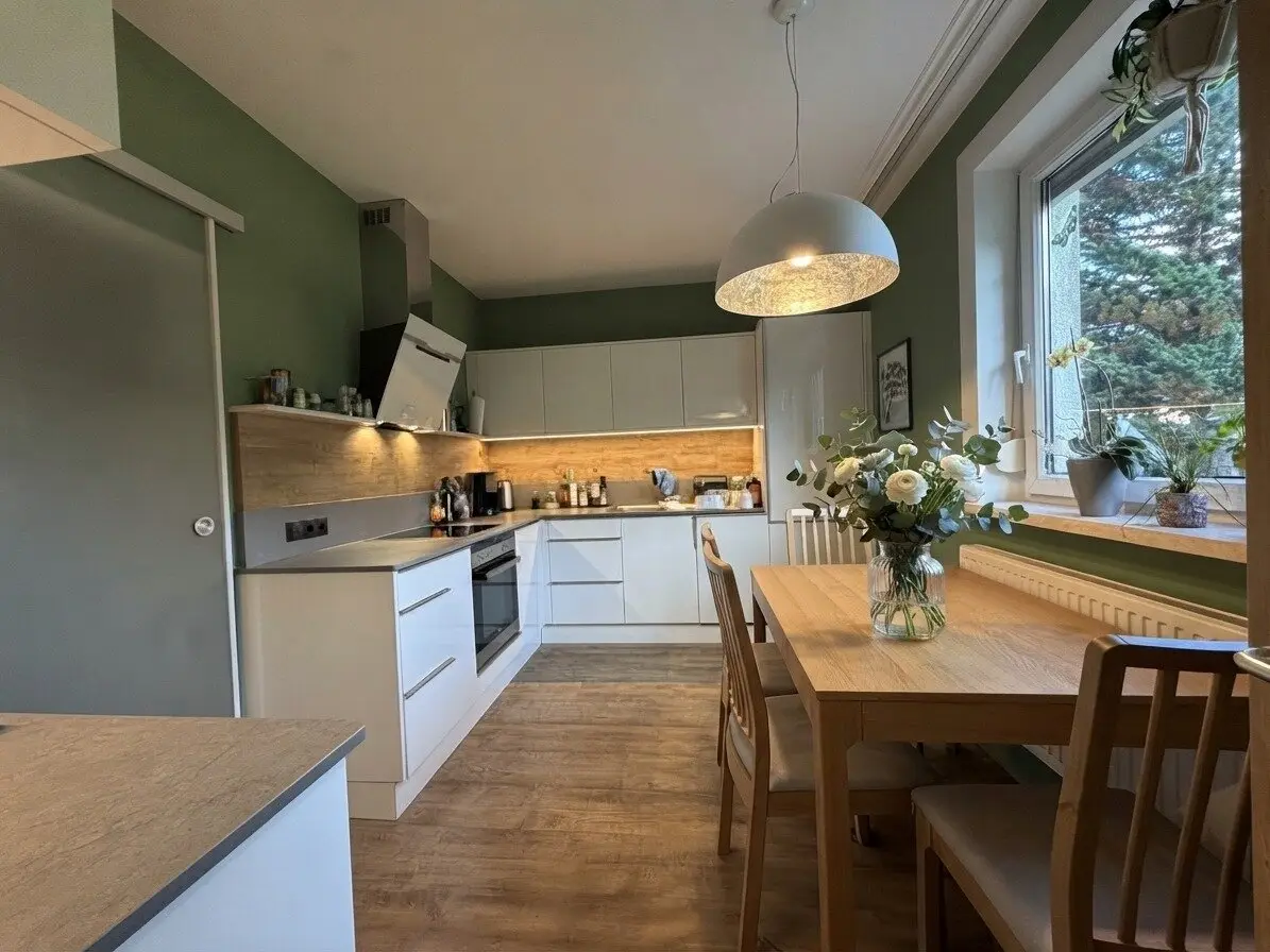 Wattens: Spacious 3-room apartment in popular residential area – corner location, elevator and lots of greenery