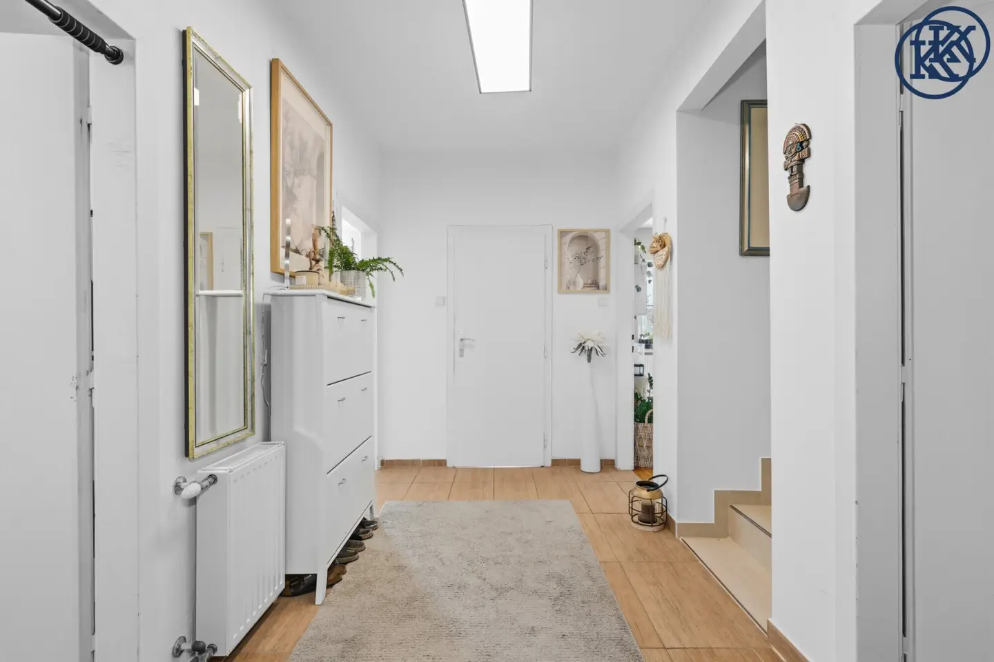 Renovated detached house with large garden in very good location and excellent infrastructure