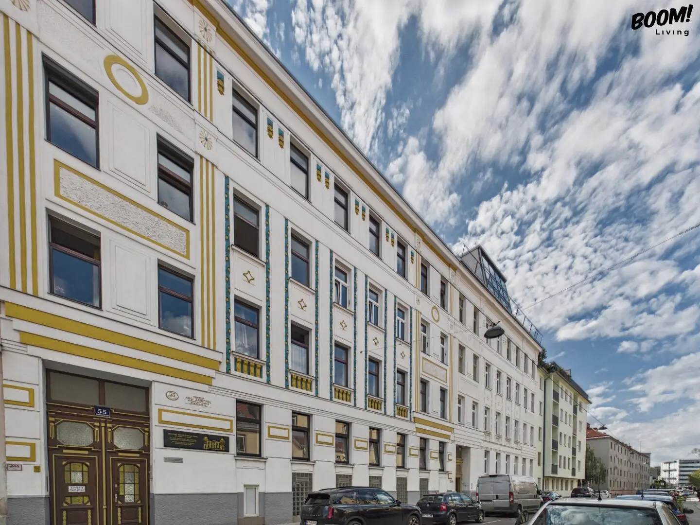 Skyline above the roofs of Vienna | 360° panoramic view &amp; 3 exclusive penthouse apartments with high-quality fixtures