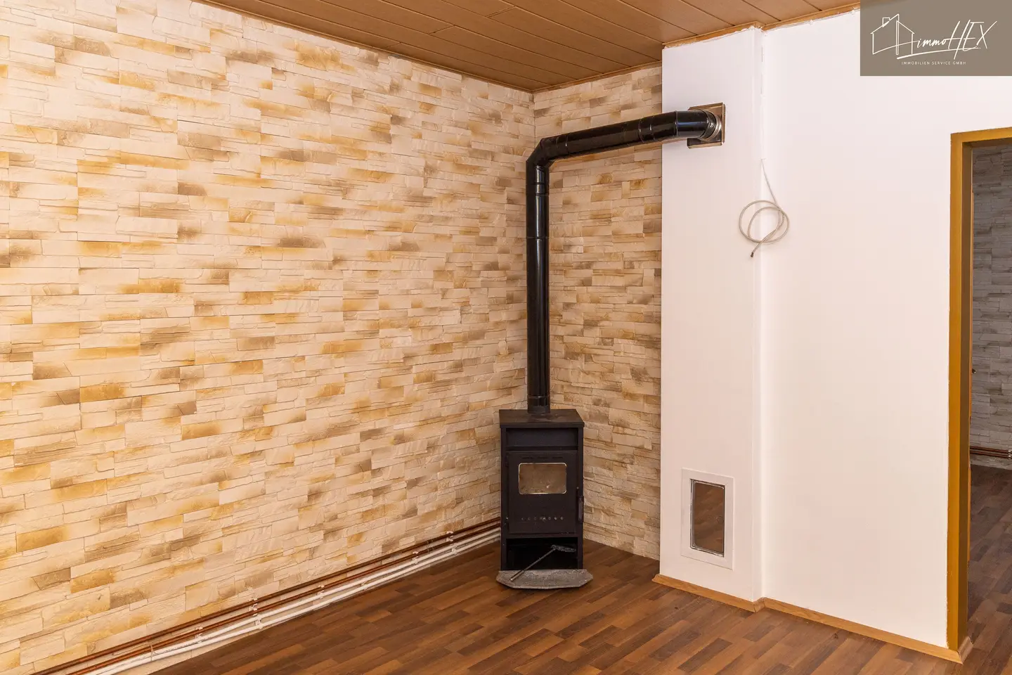 Gepflegte Wohnung mit innenhof und Garage
