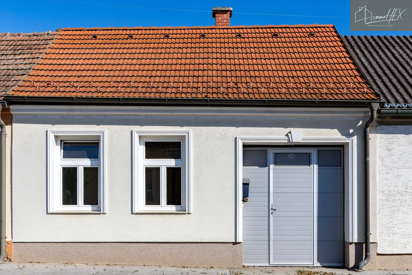 Gepflegte Wohnung mit innenhof und Garage