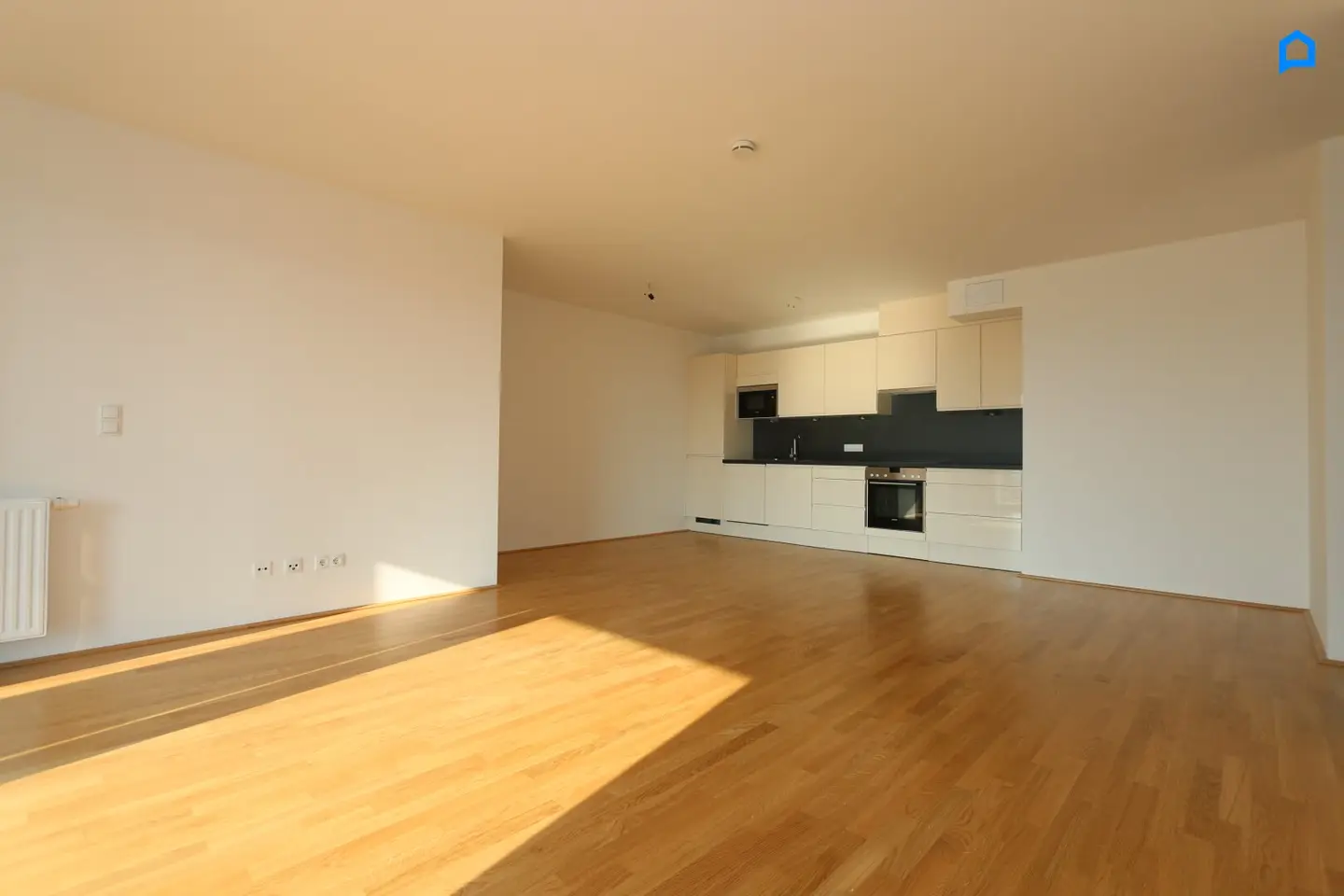 DC-Living, WIENBLICK, Modernste Wohnung, Uno City, 3 Zimmer Loggia hell, Fitnessbereich, Concierge, Niedrigenergiehaus, Tiefgarage