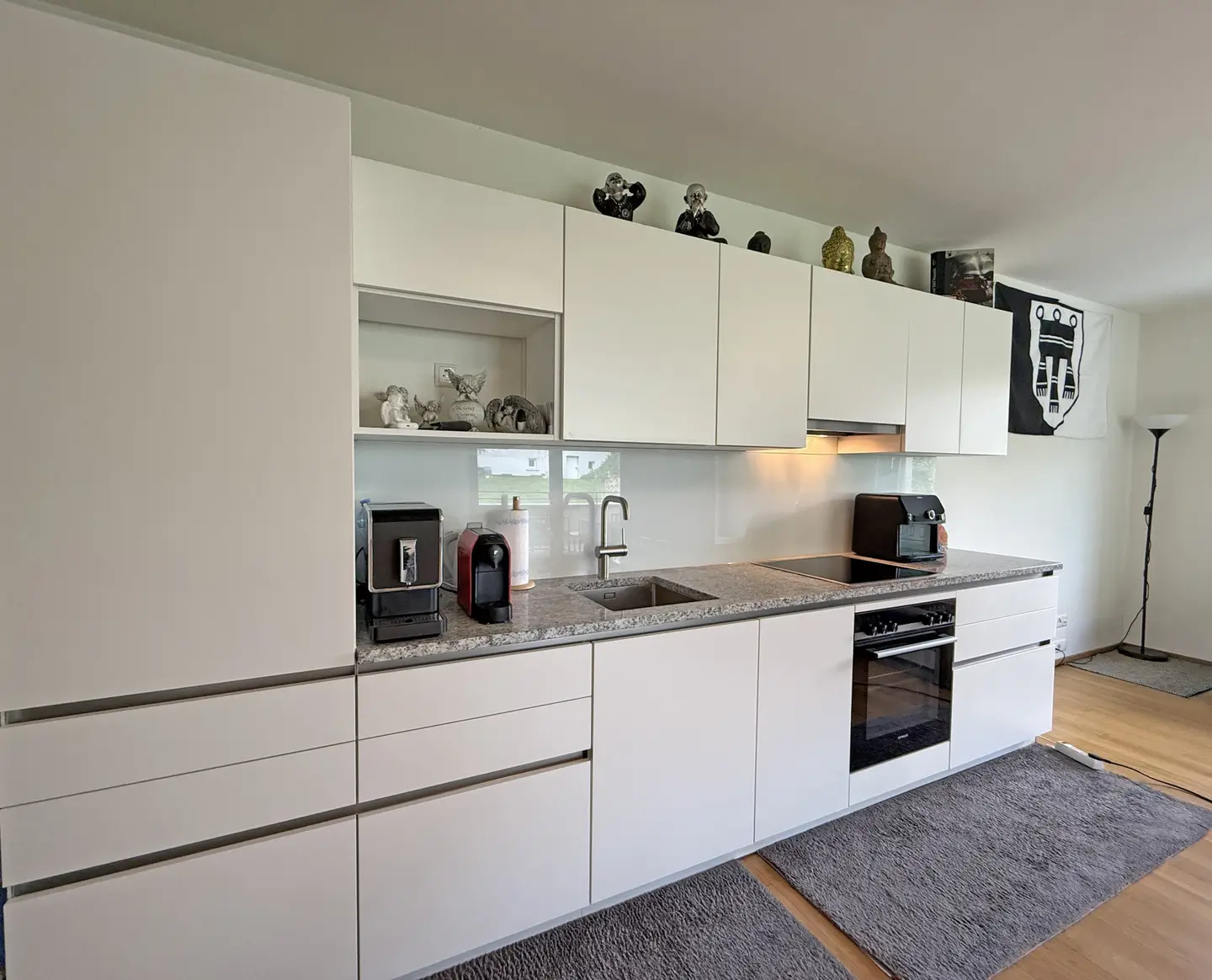Tenanted Wohnung in quiet central location with underground parking