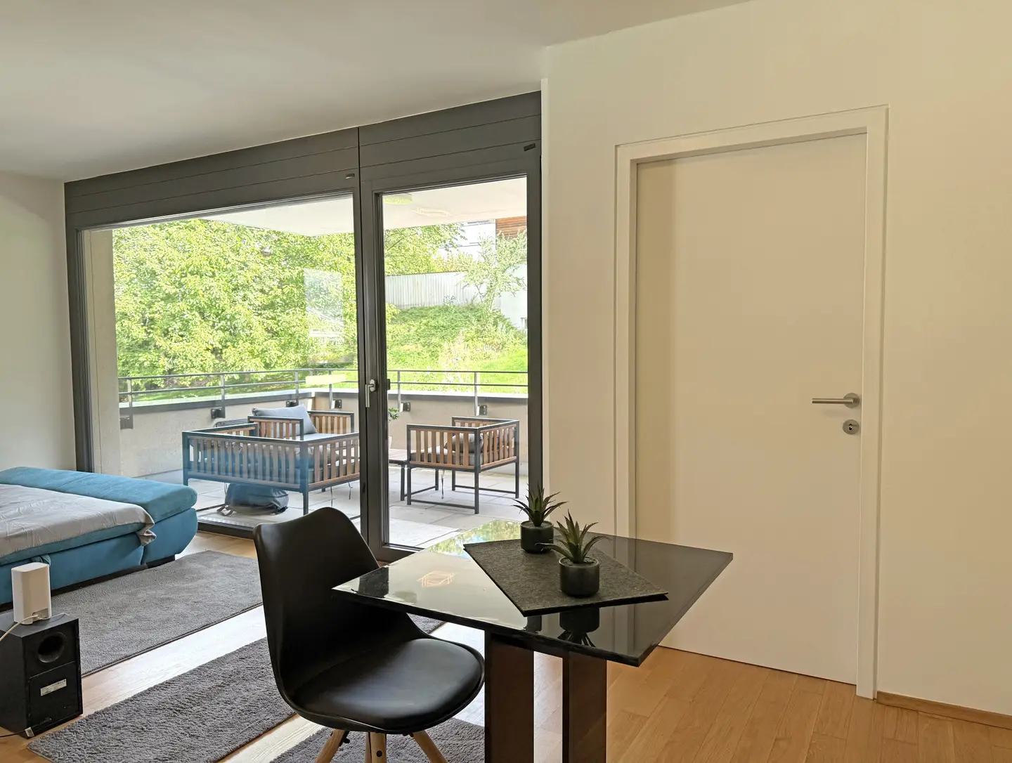 Tenanted Wohnung in quiet central location with underground parking