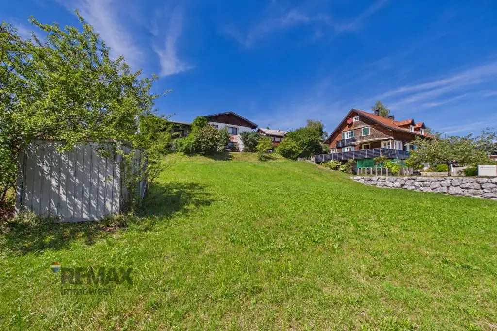 Quiet building plot in nature close location Wohnung