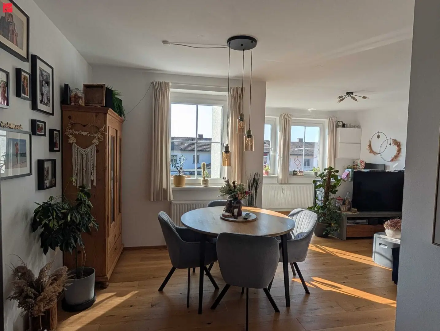 Koffer packen &amp; einziehen! Teilmöblierte Maisonette mit Bergblick