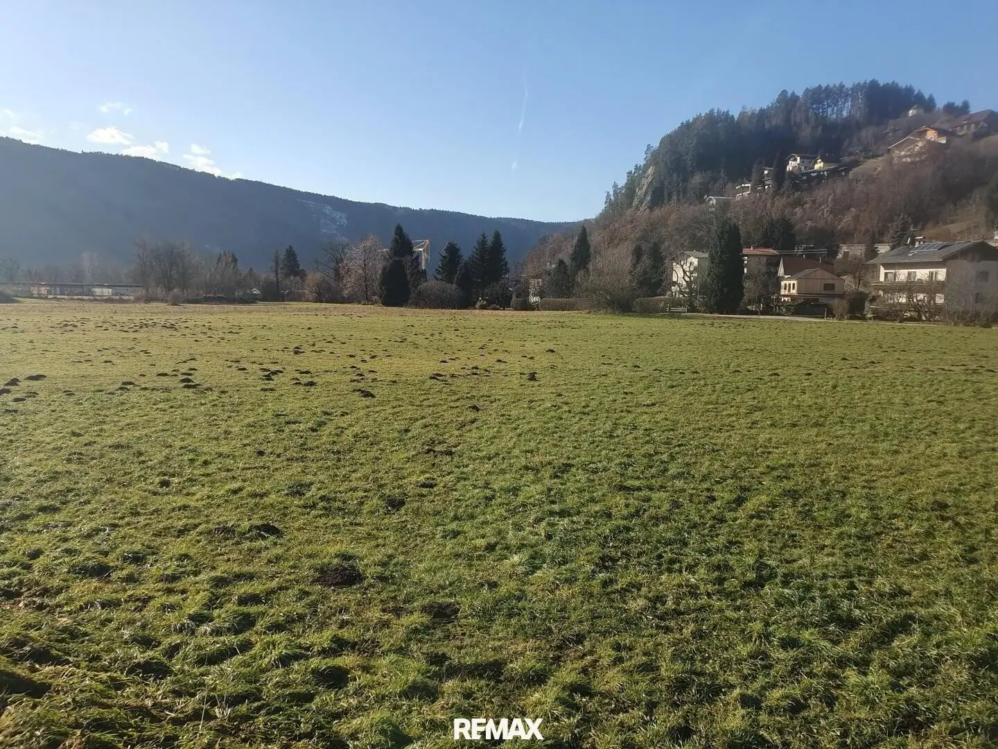 Development plot with exceptional flexibility – Invest in one of the most desirable locations on Lake Millstatt