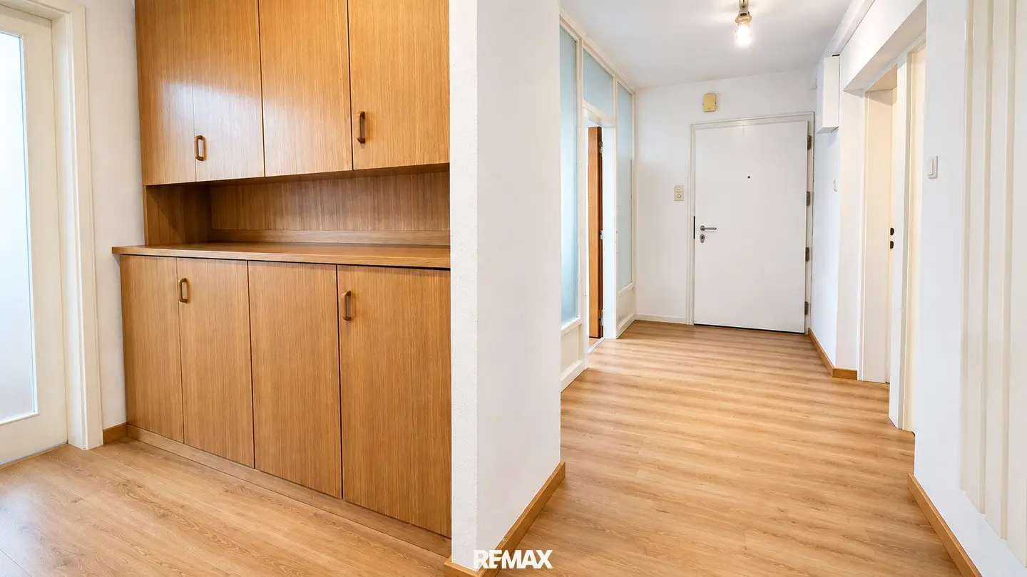 2-room apartment with loggia in the centre of Zell am See – ideal as investment or staff apartment