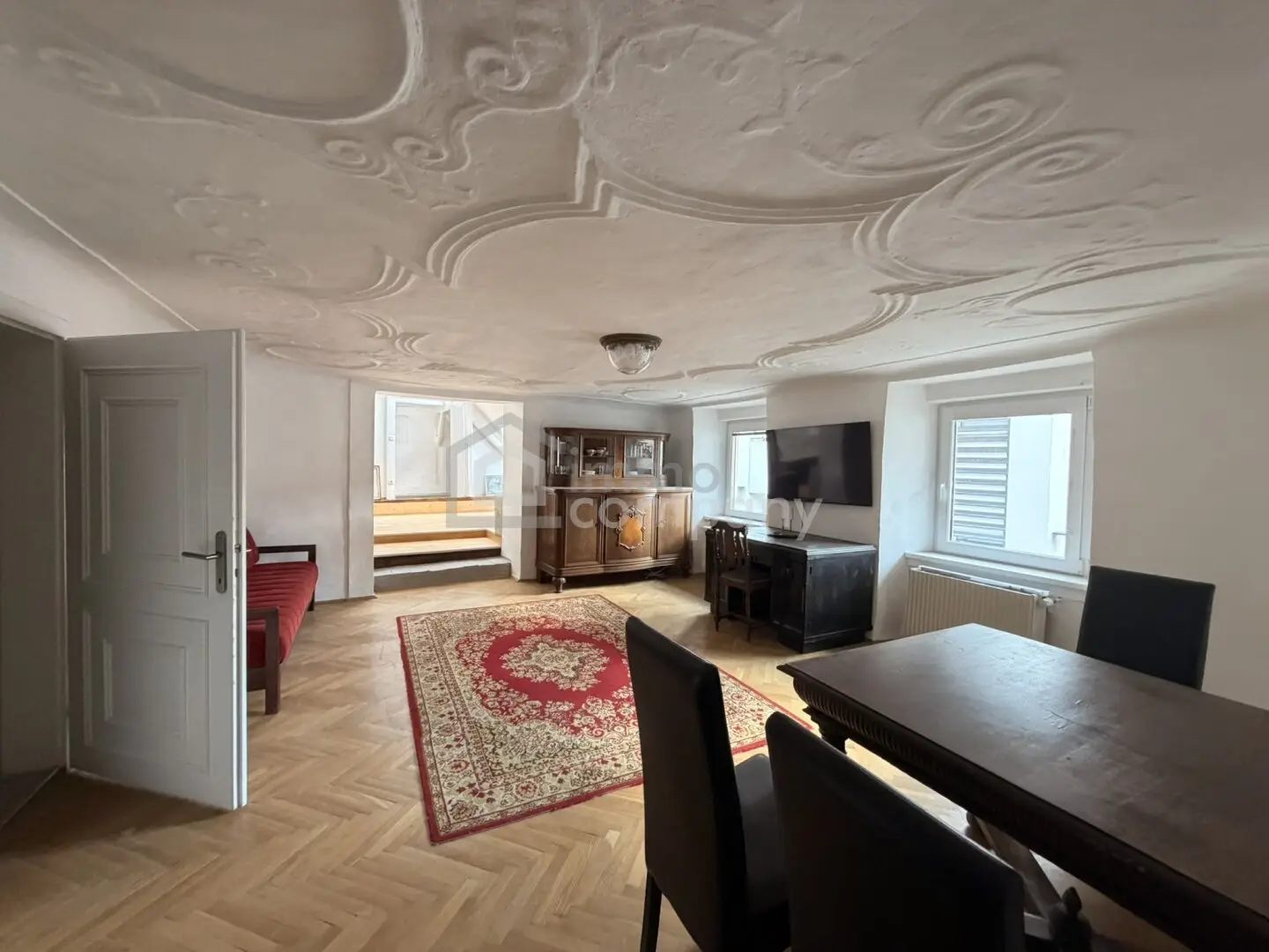 HISTORIC TOWNHOUSE - Not for everyone but maybe just for you!