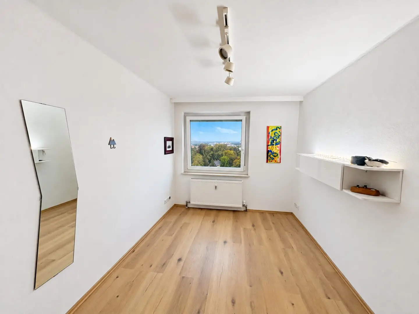 Dreamlike 3-room apartment with 89 m² and panoramic view on the 11th floor in Wels