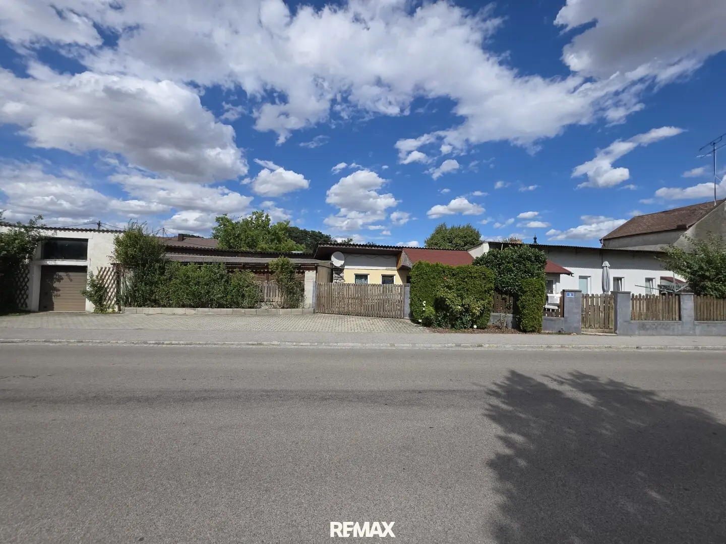 Ebenerdiges Haus mit Potential!