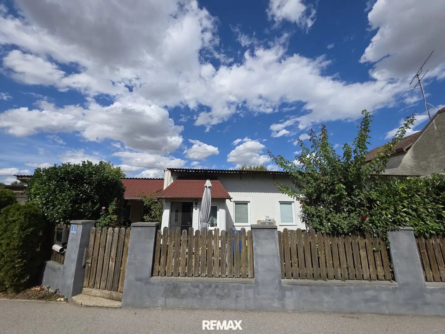 Ebenerdiges Haus mit Potential!
