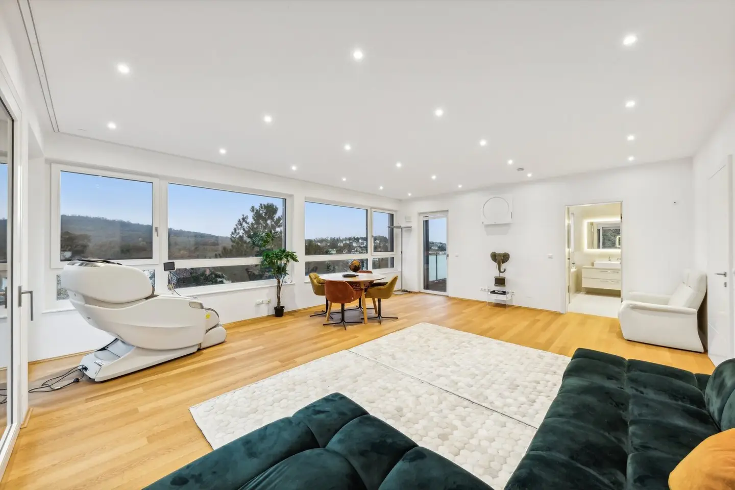 Moderne High-End-Villa in exklusiver Traumlage