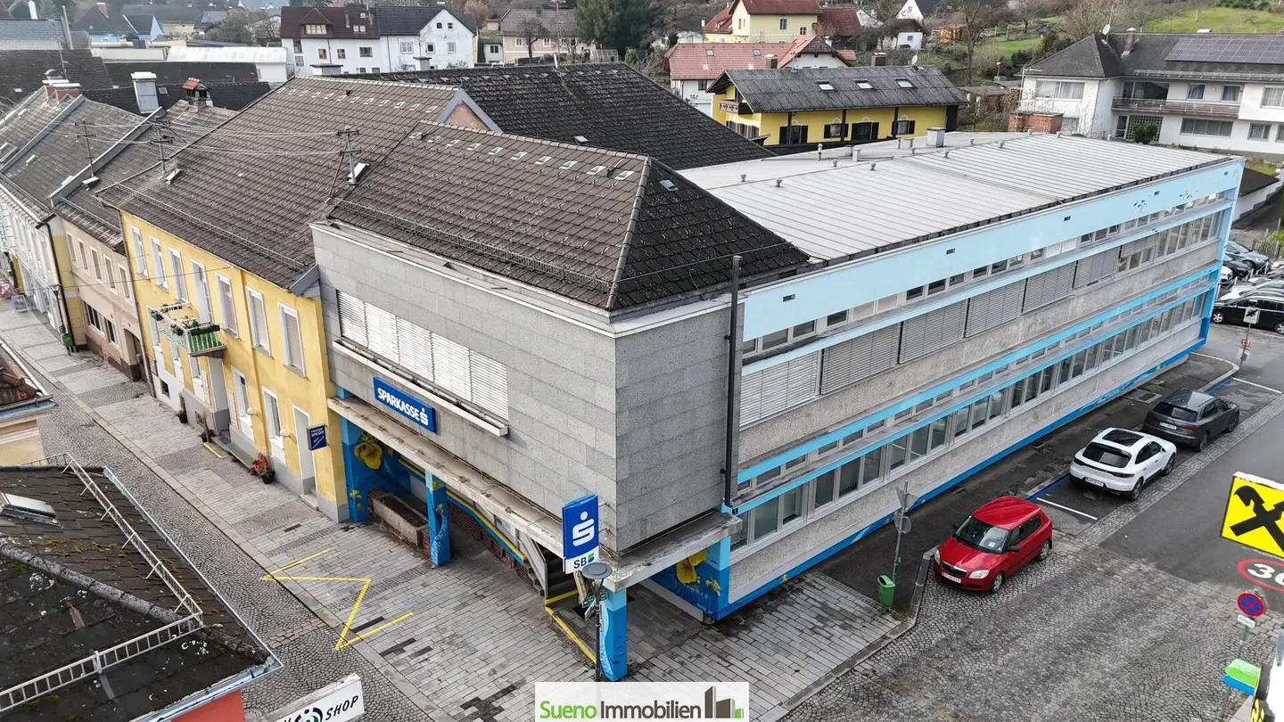 Rented medical center in Grein – plenty of parking