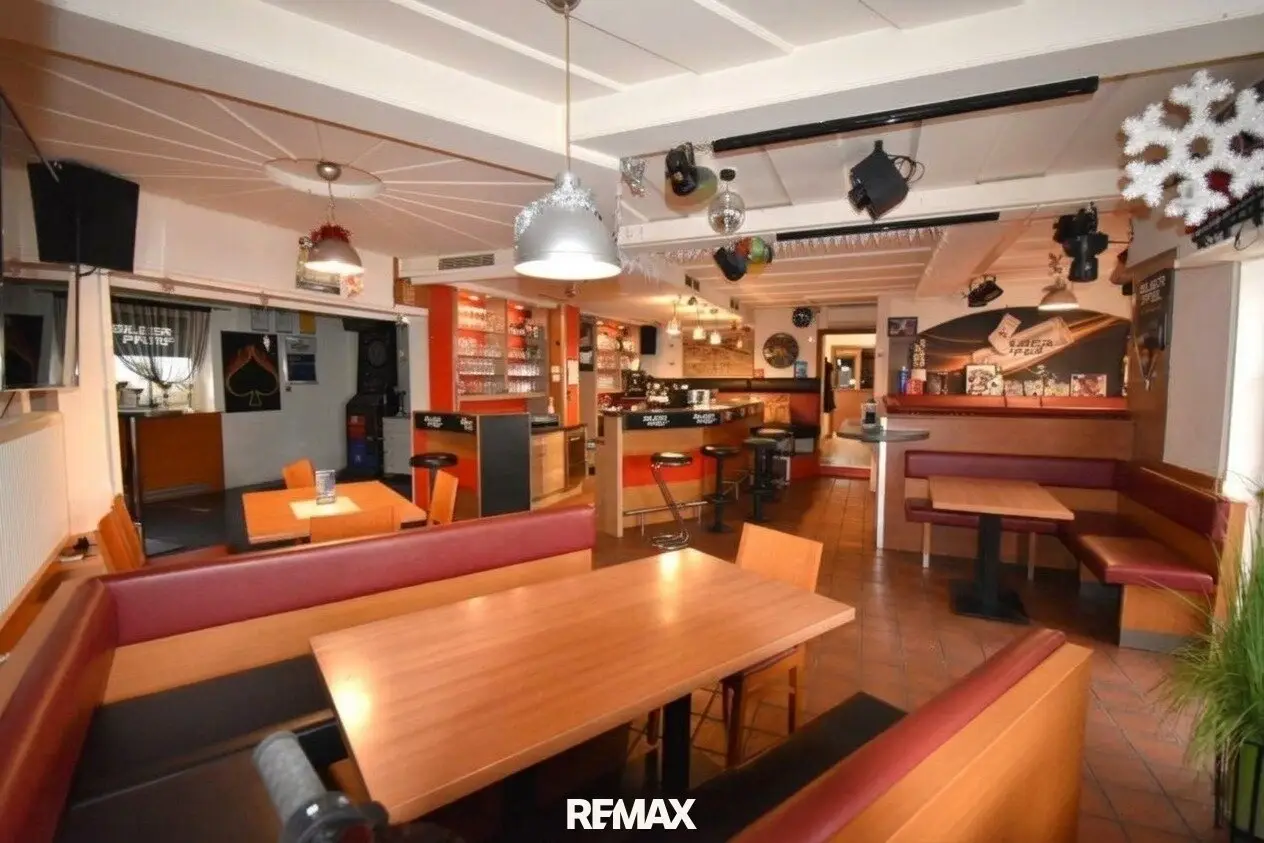 Leased restaurant business with separate residential unit in central location Close to BMW, SKF