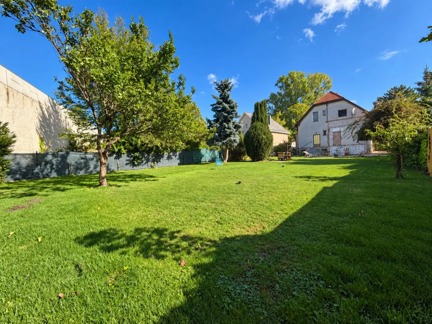 828 m² FULL OF POSSIBILITIES | EXISTING HOUSE + ARCHITECTURAL CONCEPT | approx. 250 m² USABLE AREA | 1210 VIENNA