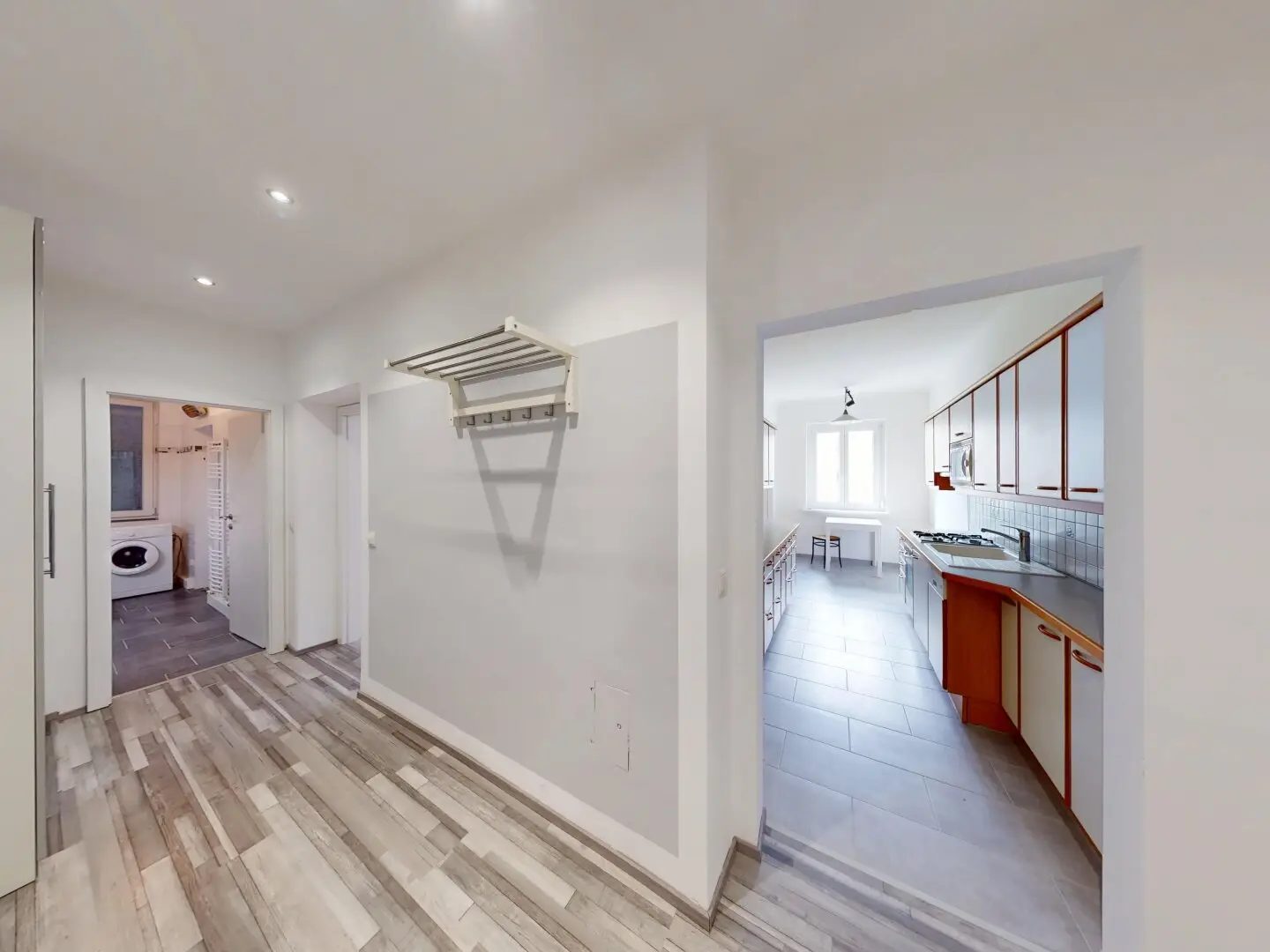 Charming 2-room apartment in Vorgartenstraße Perfect public transport connections
